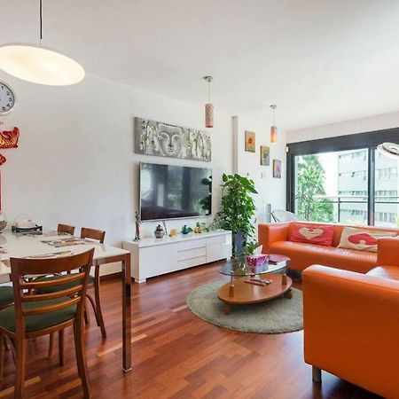 Jie Apartment Сан-Адріа-де-Бесос Екстер'єр фото