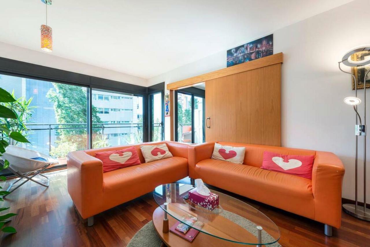 Jie Apartment Сан-Адріа-де-Бесос Екстер'єр фото