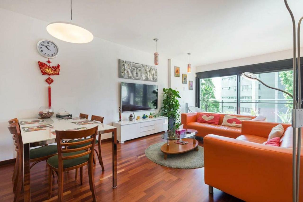 Jie Apartment Сан-Адріа-де-Бесос Екстер'єр фото