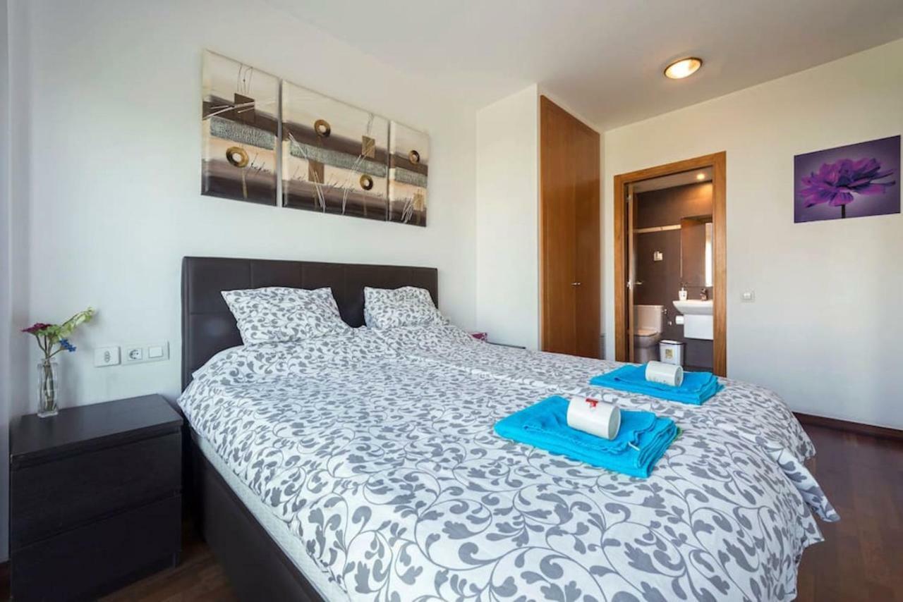 Jie Apartment Сан-Адріа-де-Бесос Екстер'єр фото